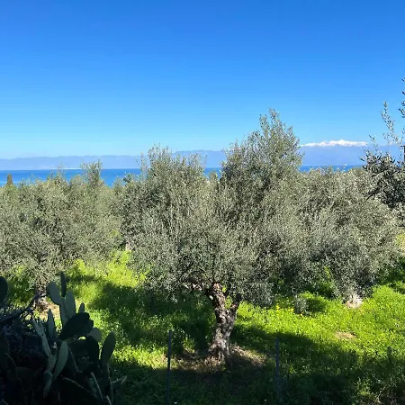 Peaceful Home Amongst Olive Groves By The Sea Koróni Buitenkant foto