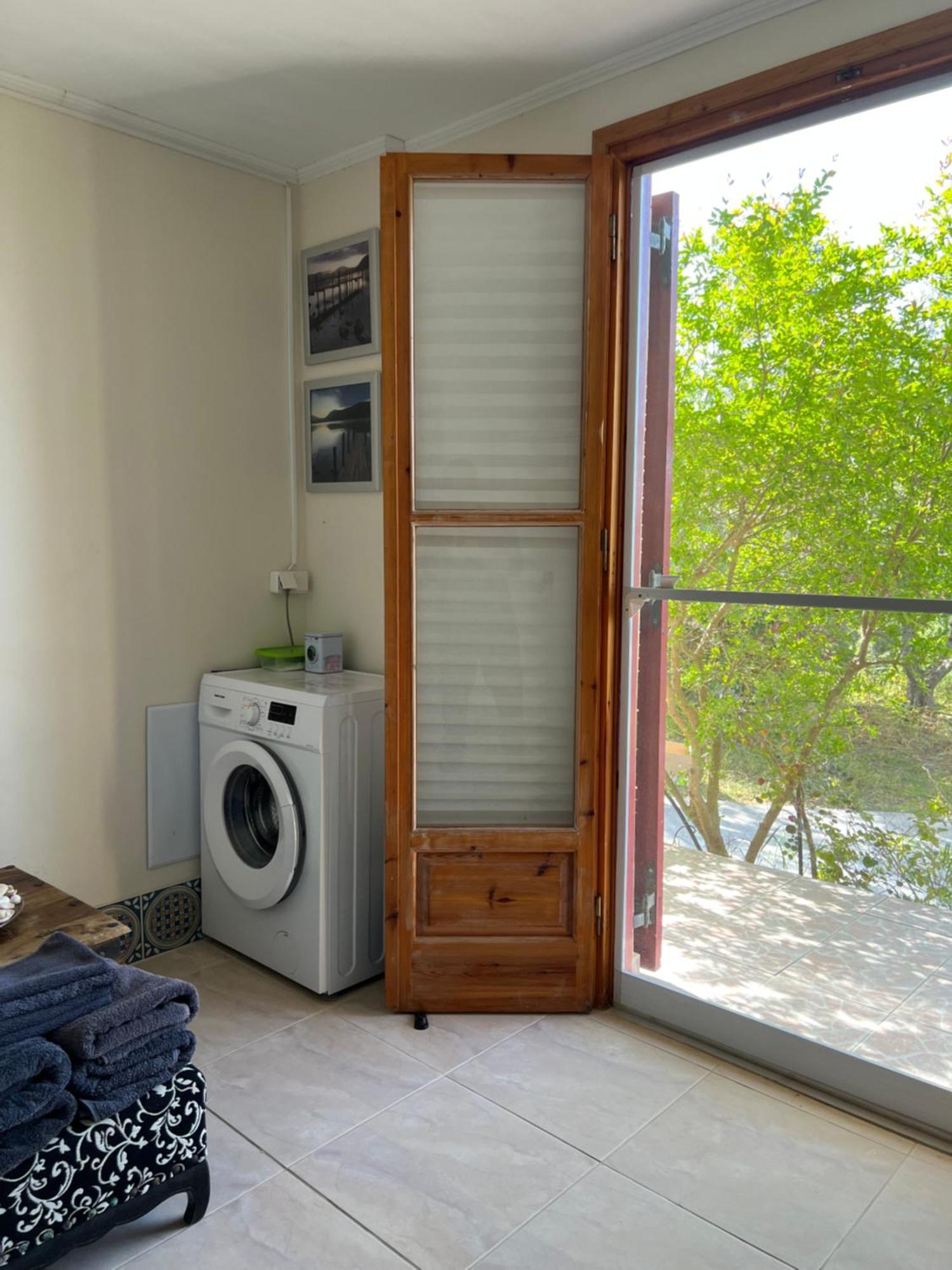 Peaceful Amongst Olive Groves By The Sea Holiday home